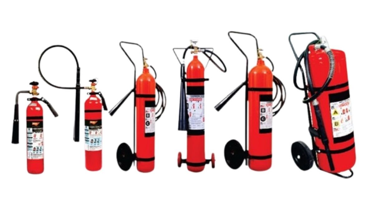 Type of CO2 fire extinguisher CO2 Fire Extinguisher – 2kg, 4.5kg, 6.5kg, 9kg and 22.5kg sizes for industrial use